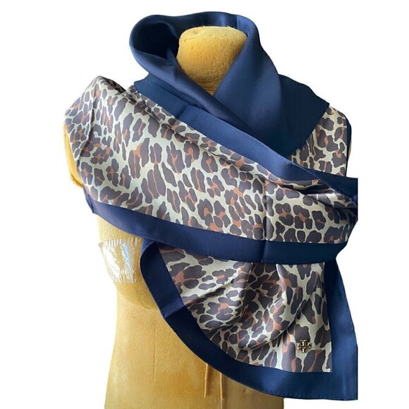 Tory Burch Reva Leopard Double Sided Silk Square Scarf Tory Navy Blue Reversible - Picture 6 of 11